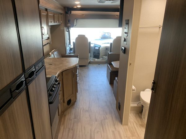 2019 Entegra Vision 29S - Image 44