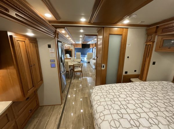2019 Newmar Dutch Star 4018 - Image 50