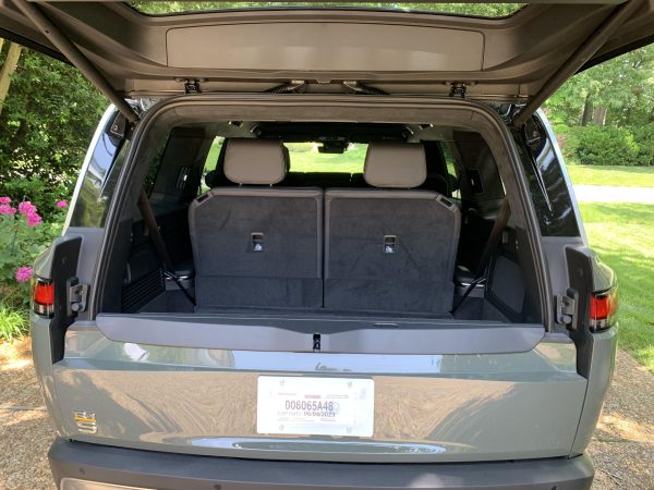 2023 Rivian R1S Launch Edition - Image 64