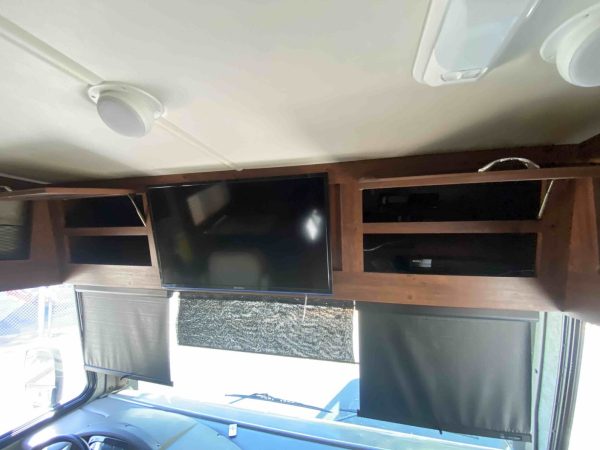 2014 Fleetwood Storm 28MS - Image 39