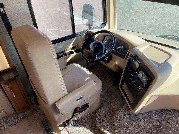 2016 Newmar Canyon Star 3911 - Image 49