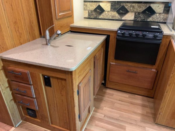 2016 Jayco Greyhawk 29ME - Image 42
