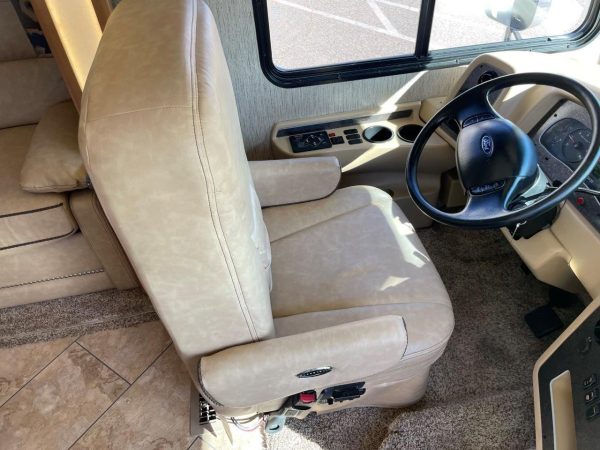 2016 Newmar Canyon Star 3911 - Image 52