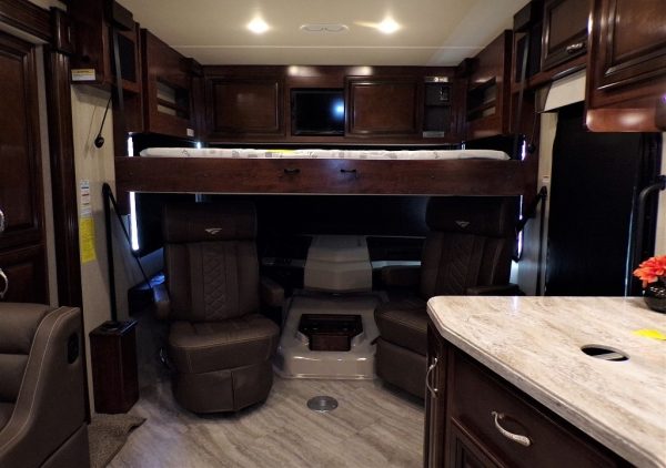 2019 Fleetwood Bounder 35K - Image 46