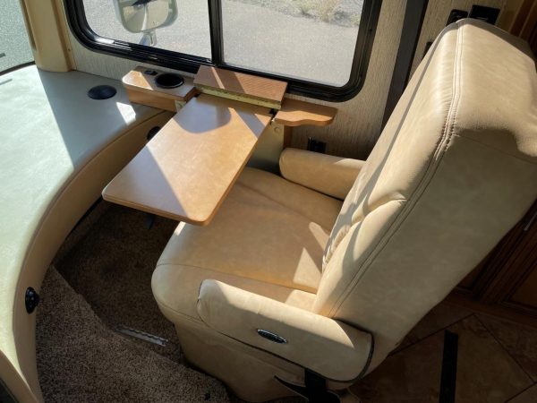 2016 Newmar Canyon Star 3911 - Image 54