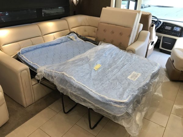 2016 Tiffin Phaeton 40AH - Image 56