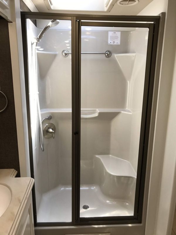 2016 Tiffin Phaeton 40AH - Image 60