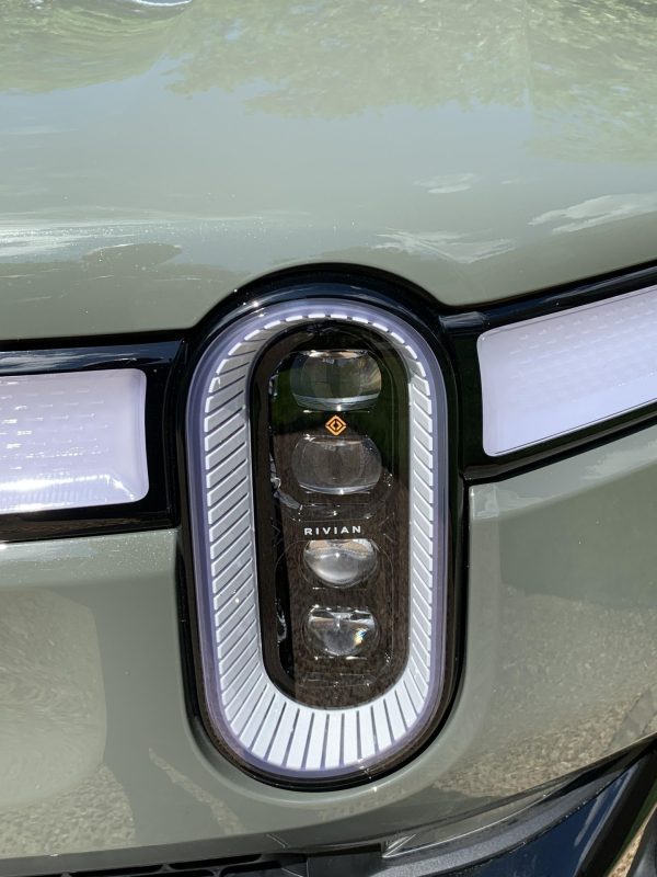 2023 Rivian R1S Launch Edition - Image 16