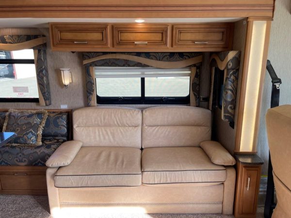 2016 Newmar Canyon Star 3911 - Image 65