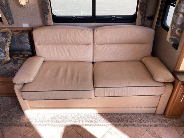 2016 Newmar Canyon Star 3911 - Image 66