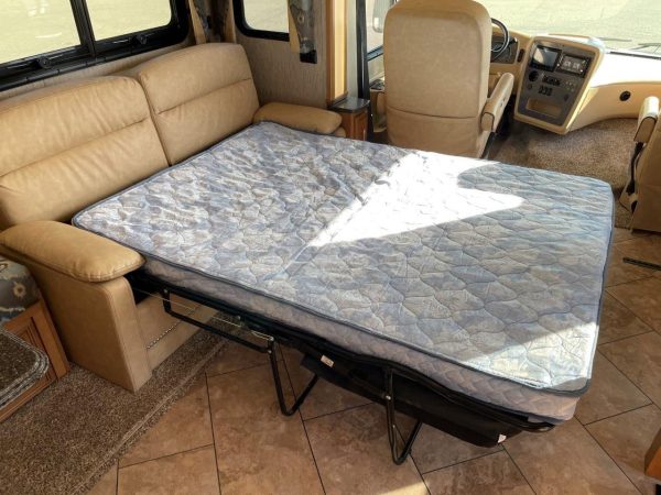 2016 Newmar Canyon Star 3911 - Image 67