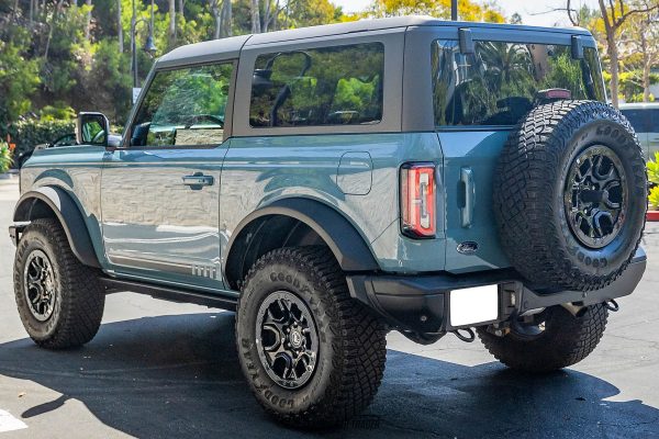 2021 Ford Bronco First Edition Advanced - Image 13