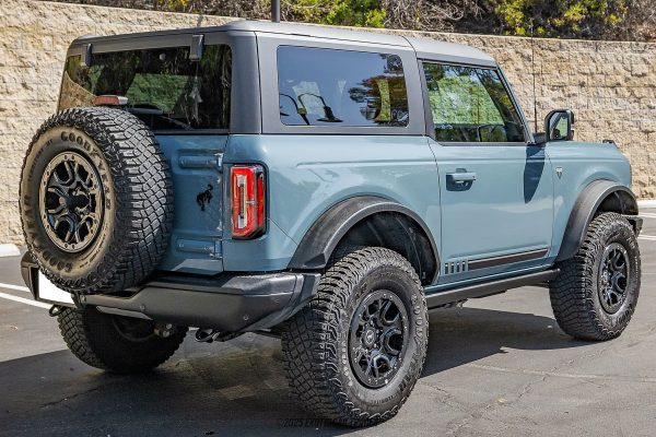 2021 Ford Bronco First Edition Advanced - Image 15