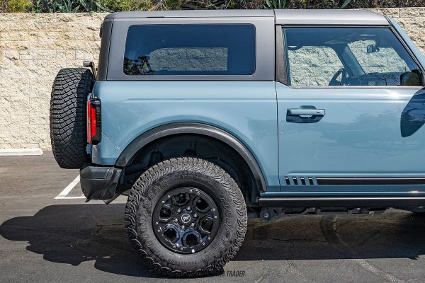 2021 Ford Bronco First Edition Advanced - Image 17