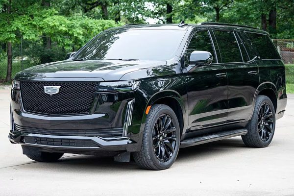 2021 Cadillac Escalade Sport - Image 18