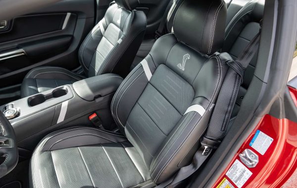 2022 Ford Mustang Shelby GT500 - Image 33