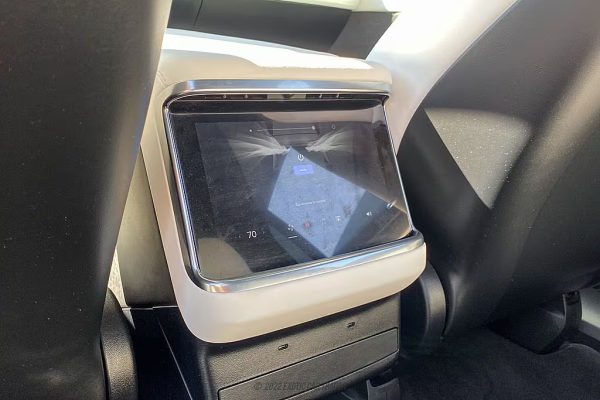 2022 Tesla Model X Plaid - Image 41