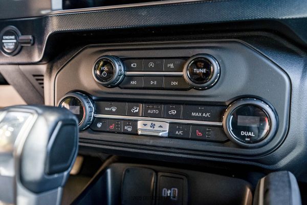 2021 Ford Bronco First Edition Advanced - Image 41