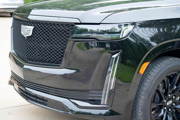 2021 Cadillac Escalade Sport - Image 38