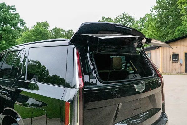 2021 Cadillac Escalade Sport - Image 5