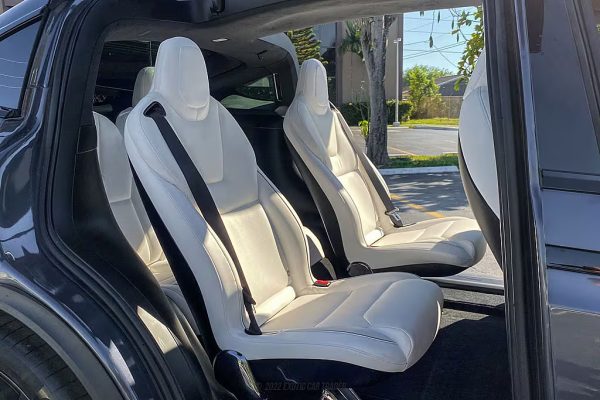 2022 Tesla Model X Plaid - Image 57