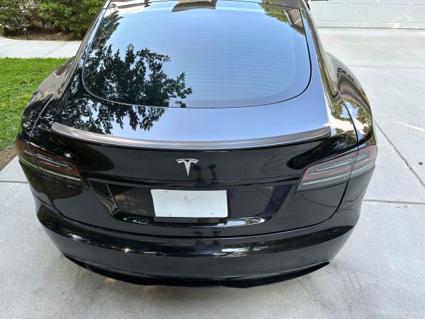 2022 Tesla Model S - Image 57