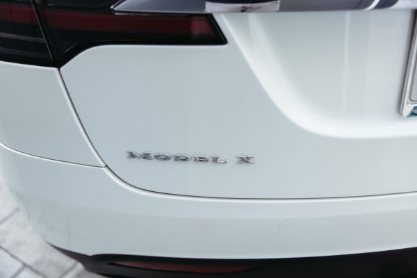 2019 Tesla Model X 100D - Image 9