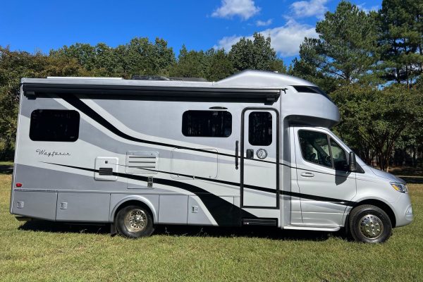 2020 Tiffin Wayfarer 25QW - Image 10