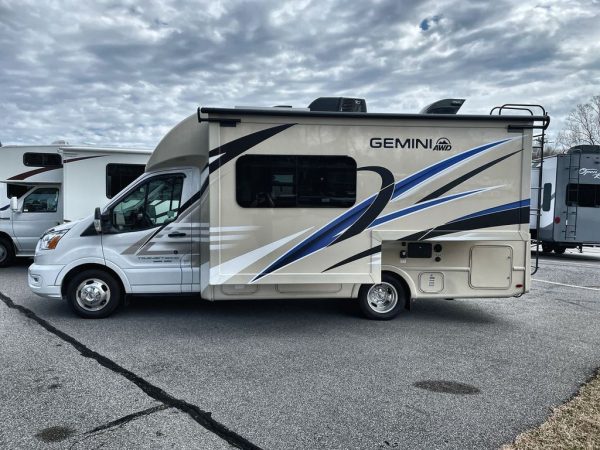 2022 Thor Motor Coach GEMINI 23TW - Image 5