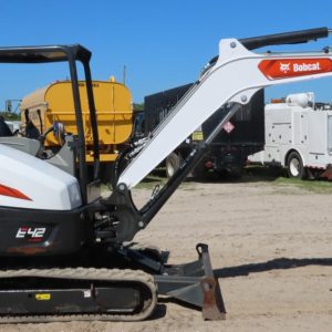 2020 Bobcat E42