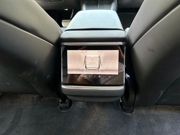 2022 Tesla Model S - Image 62