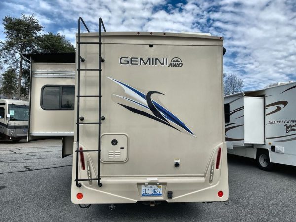 2022 Thor Motor Coach GEMINI 23TW - Image 7