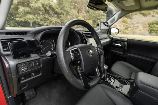 2020 Toyota 4Runner Overland - Image 27