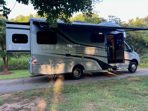 2020 Tiffin Wayfarer 25QW - Image 107