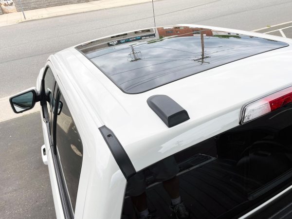 2022 Ford F-150 Lightning Lariat - Image 16