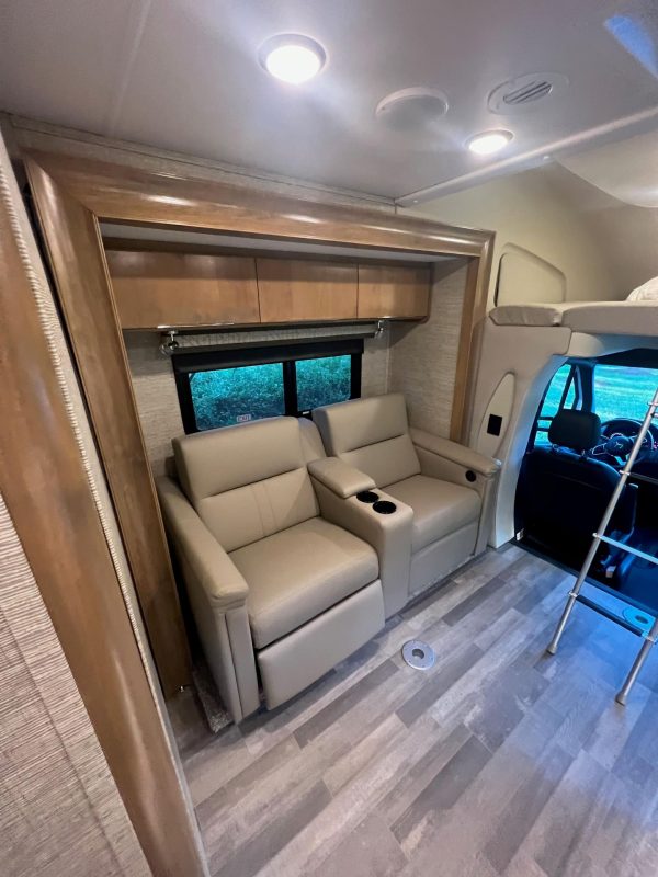 2020 Tiffin Wayfarer 25QW - Image 114