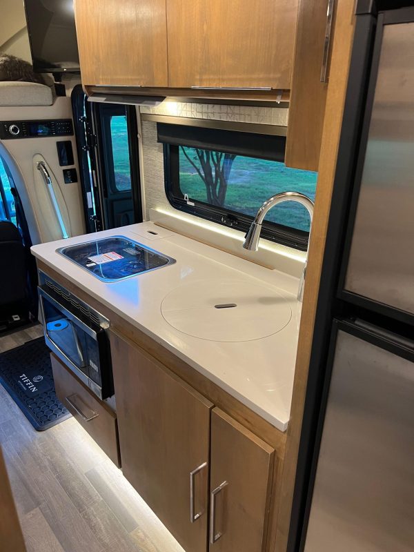 2020 Tiffin Wayfarer 25QW - Image 4
