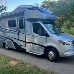 2020 Tiffin Wayfarer 25QW