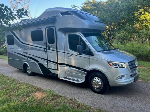 2020 Tiffin Wayfarer 25QW