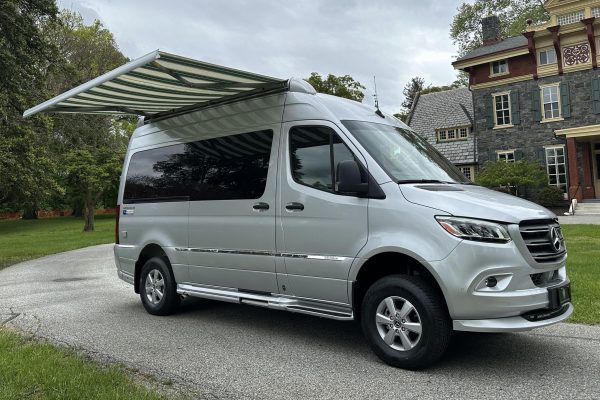 2020 Airstream Interstate 19 Tommy Bahama Edition 4x4 - Image 113