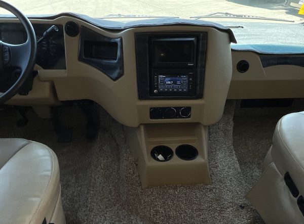2020 Newmar Bay Star 3124 - Image 22