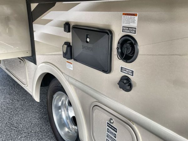 2022 Thor Motor Coach GEMINI 23TW - Image 12