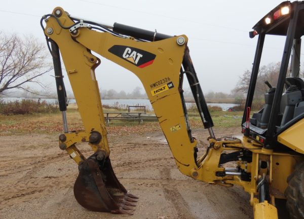 2018 Caterpillar 420F2 - Image 35