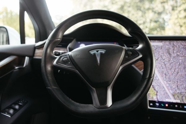 2019 Tesla Model X 100D - Image 8