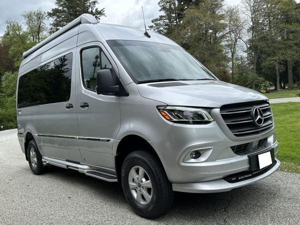 2020 Airstream Interstate 19 Tommy Bahama Edition 4x4 - Image 119