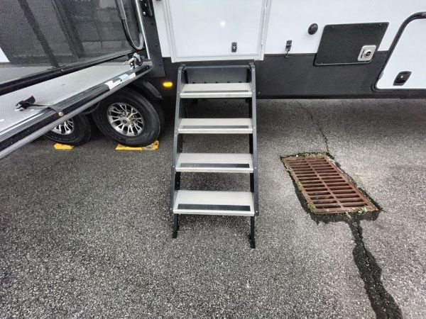 2021 Jayco Seismic 4113 - Image 5