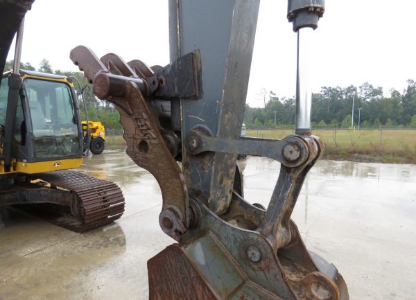 2018 John Deere 210G LC - Image 28