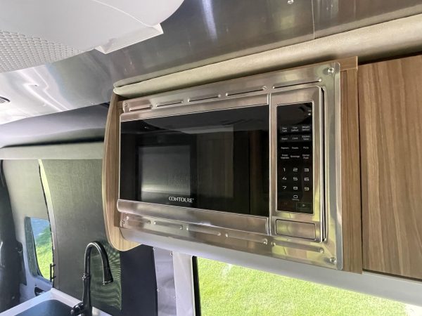 2020 Airstream Interstate 19 Tommy Bahama Edition 4x4 - Image 131