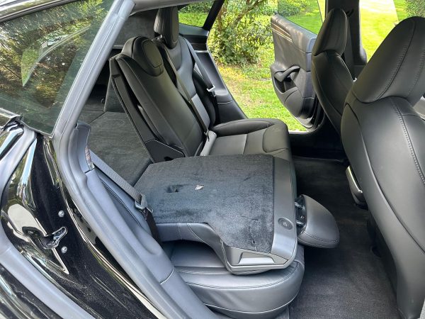 2022 Tesla Model S - Image 3