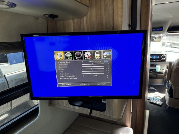 2020 Airstream Interstate 19 Tommy Bahama Edition 4x4 - Image 15